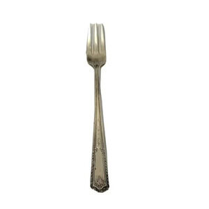 Rogers & Bro A1 Relish Fork Olive Vintage Silverplate 20g 5 1/2"